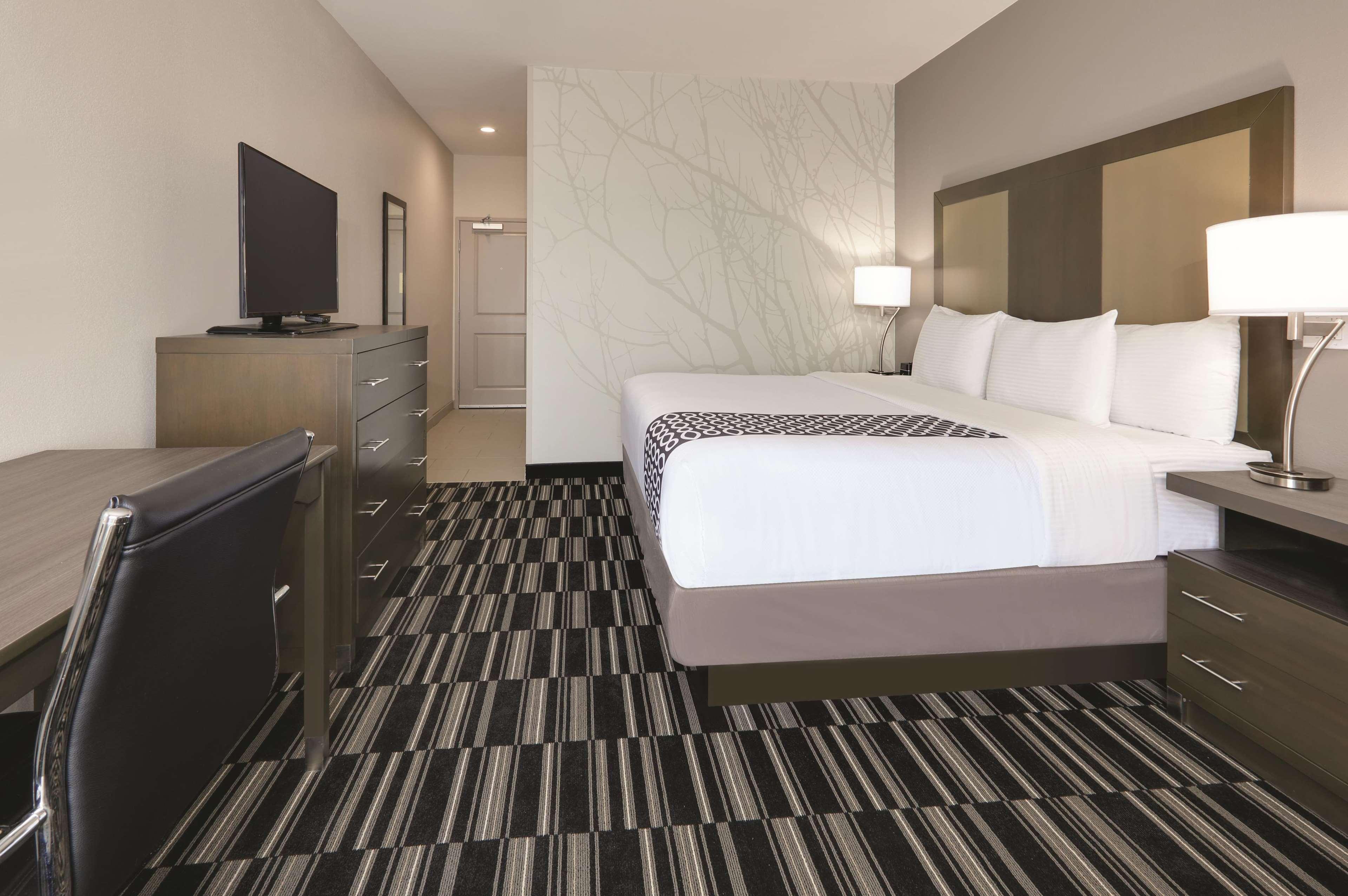 La Quinta By Wyndham Sweetwater East Hotell Exteriör bild