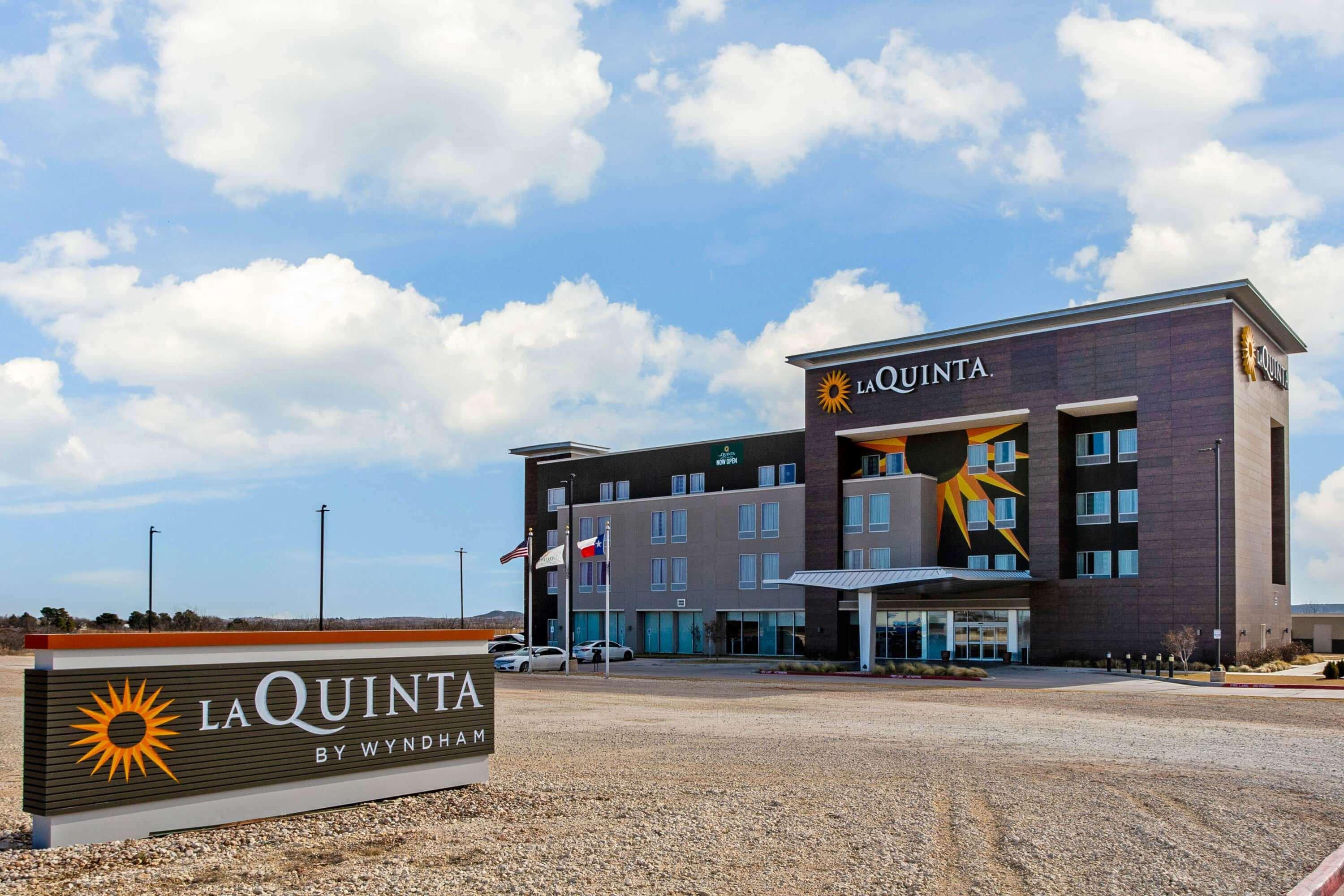 La Quinta By Wyndham Sweetwater East Hotell Exteriör bild